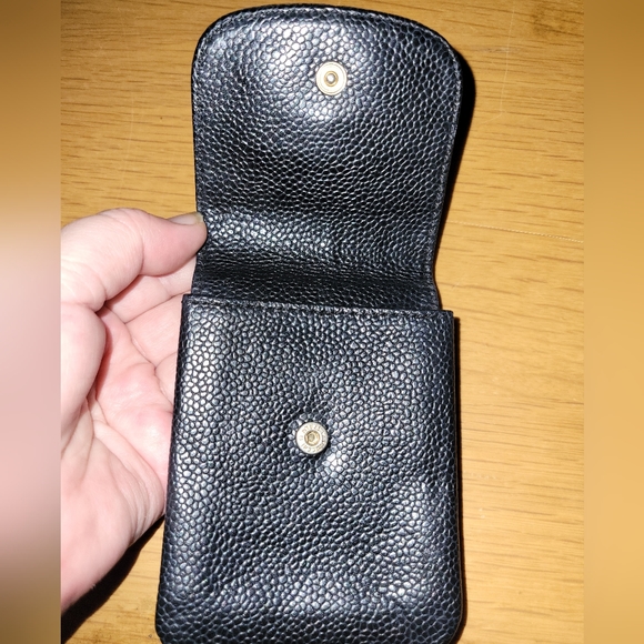 CHANEL Black Caviar CC Cigarette Case - Picture 3 of 9